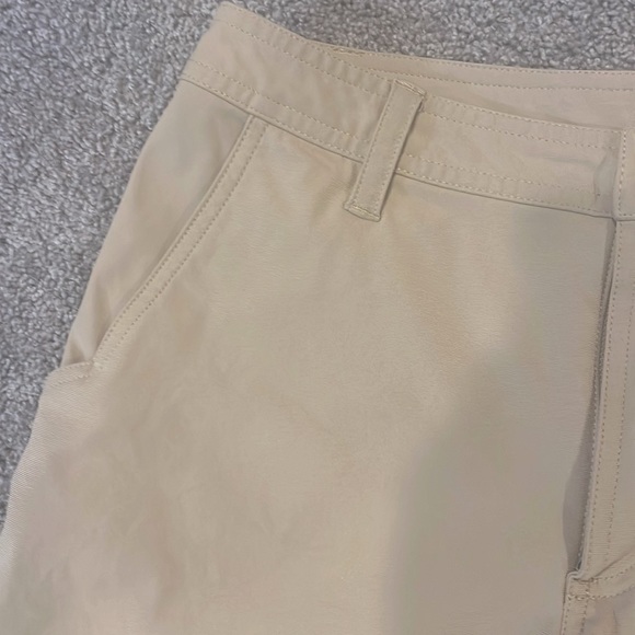 Lululemon khaki COMMISSION SHORT RELAXED *WARPSTREME 11" - Picture 2 of 7